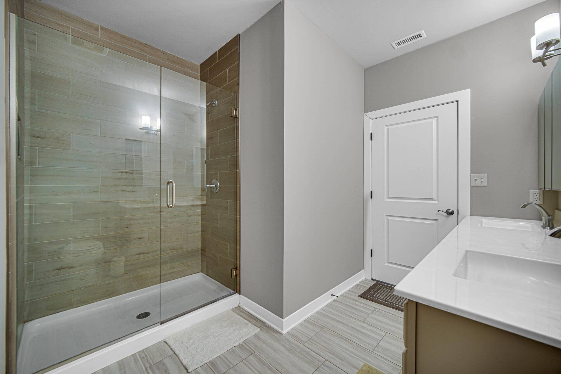 9610 Centennial Drive, #209, Munster, IN 46321 DSC02613