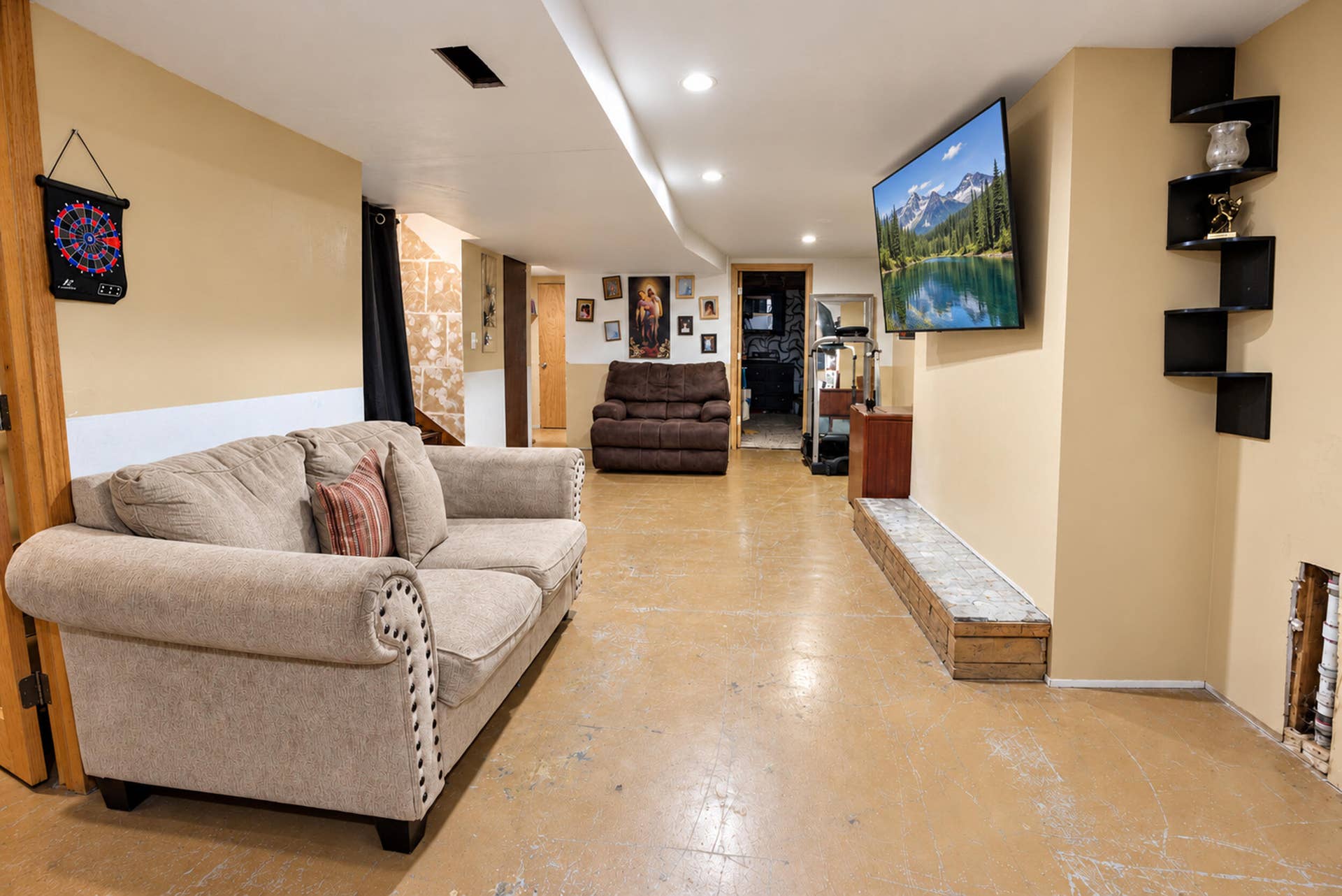 311 w 40th 10