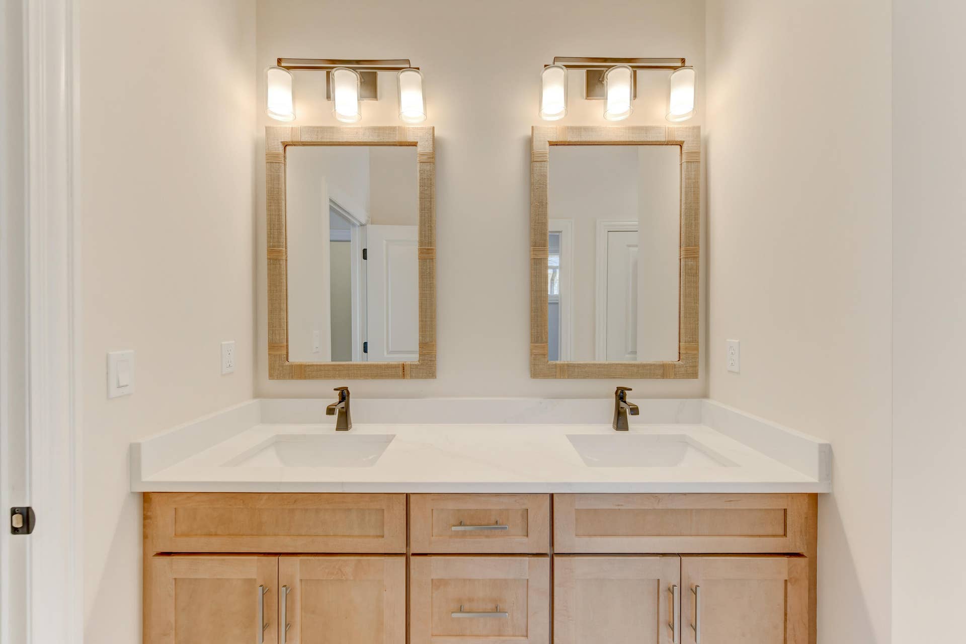 101 Primrose Circle-44