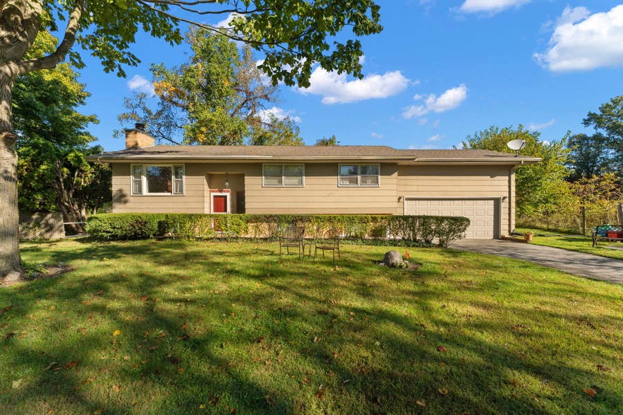 Property photo for 35 N 900, Chesterton, IN