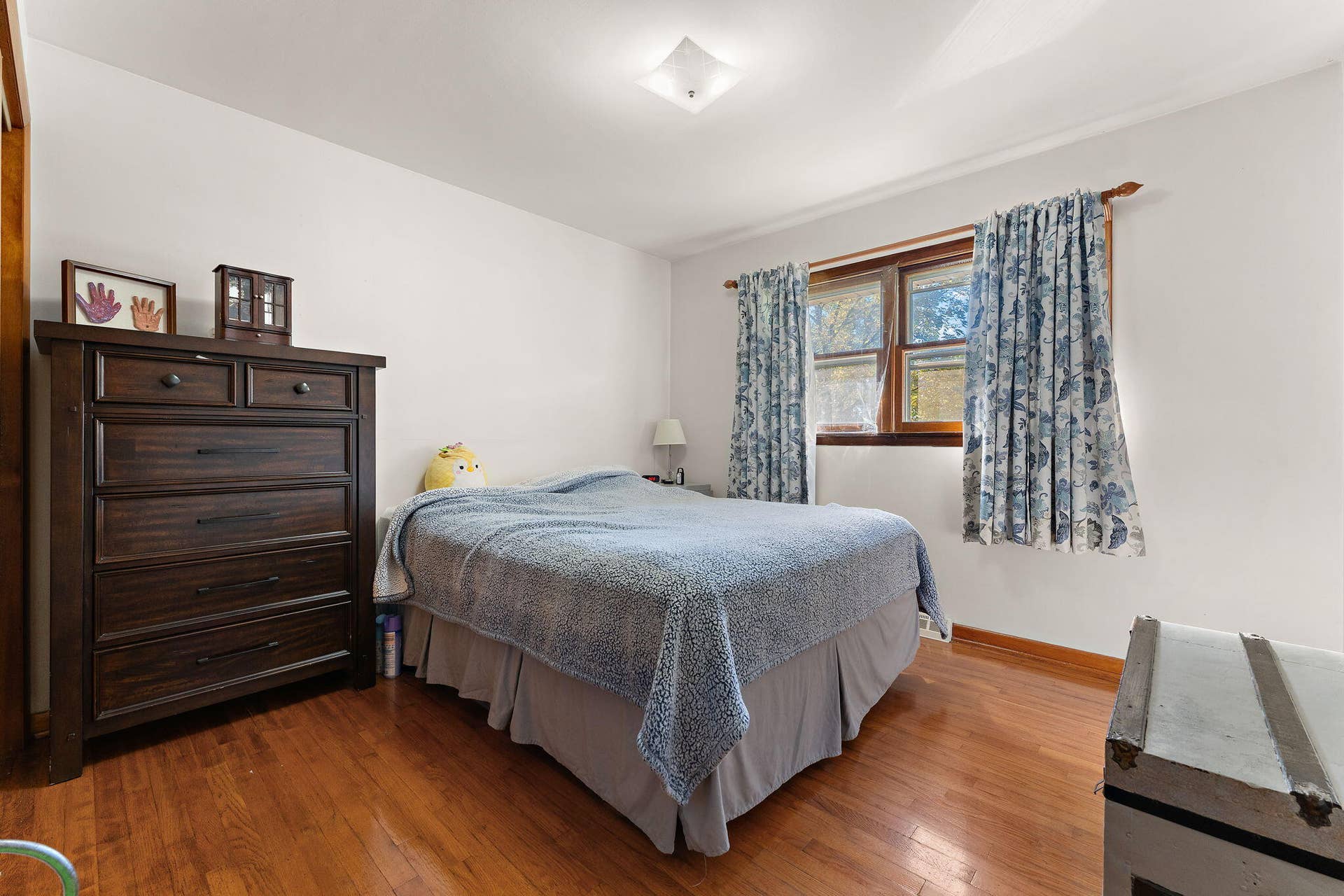 35 N 900, Chesterton, IN 46304 12