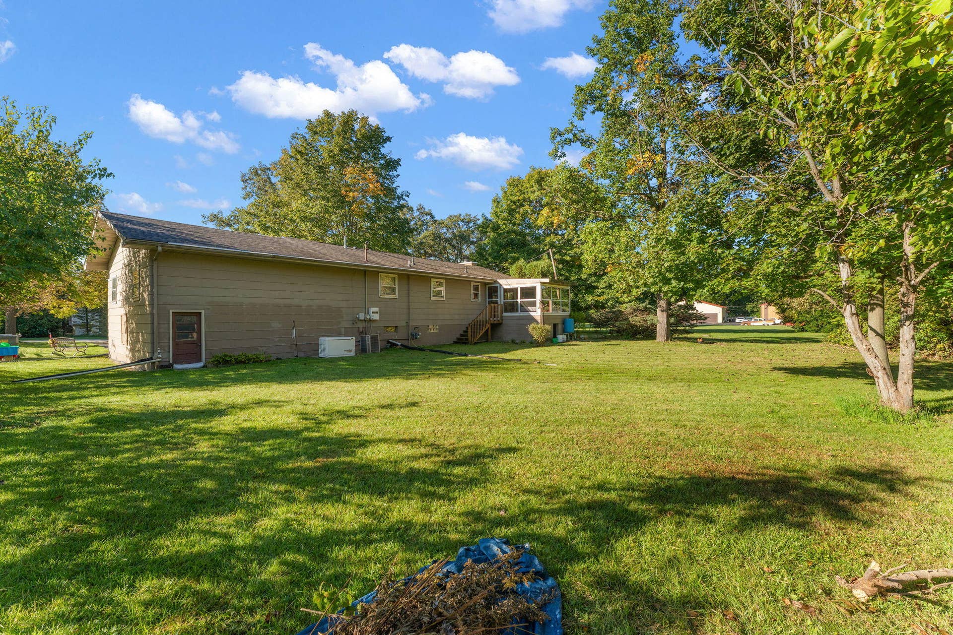 35 N 900, Chesterton, IN 46304 28