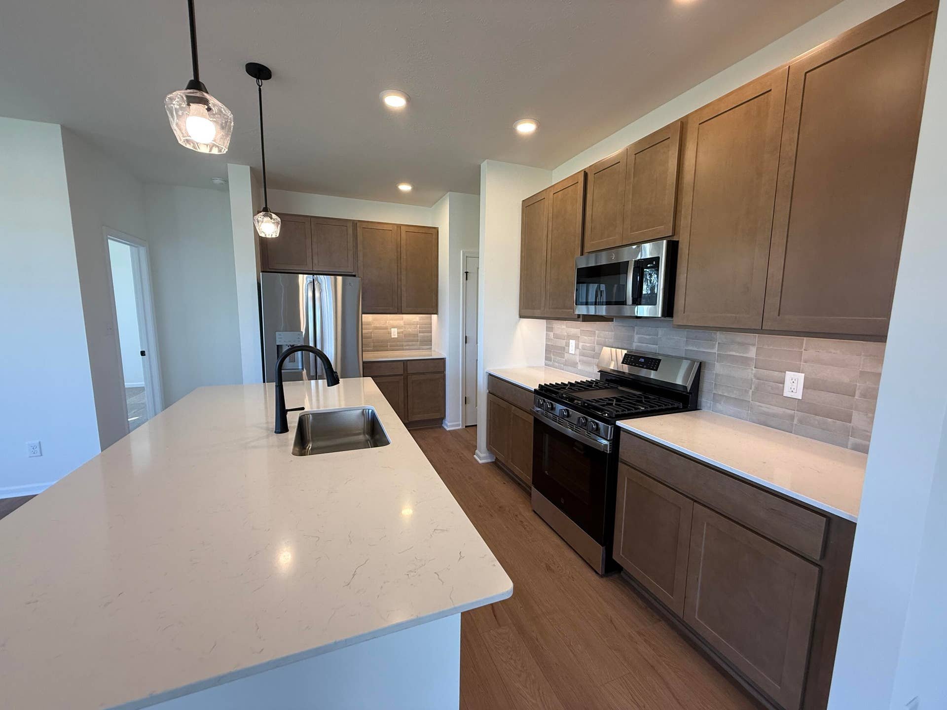 3202 Viridian Way, Valparaiso, IN 46385 IMG_4600
