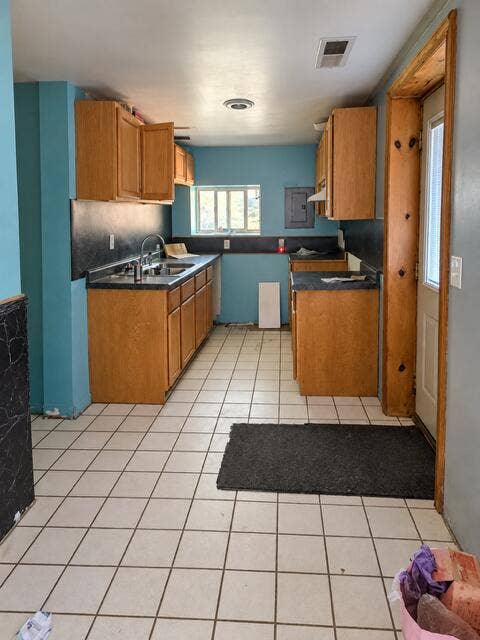 922 Fern Street, Michigan City, IN 46360 200BEB07-6AA9-41EF-A97E-BFADEA5F4393