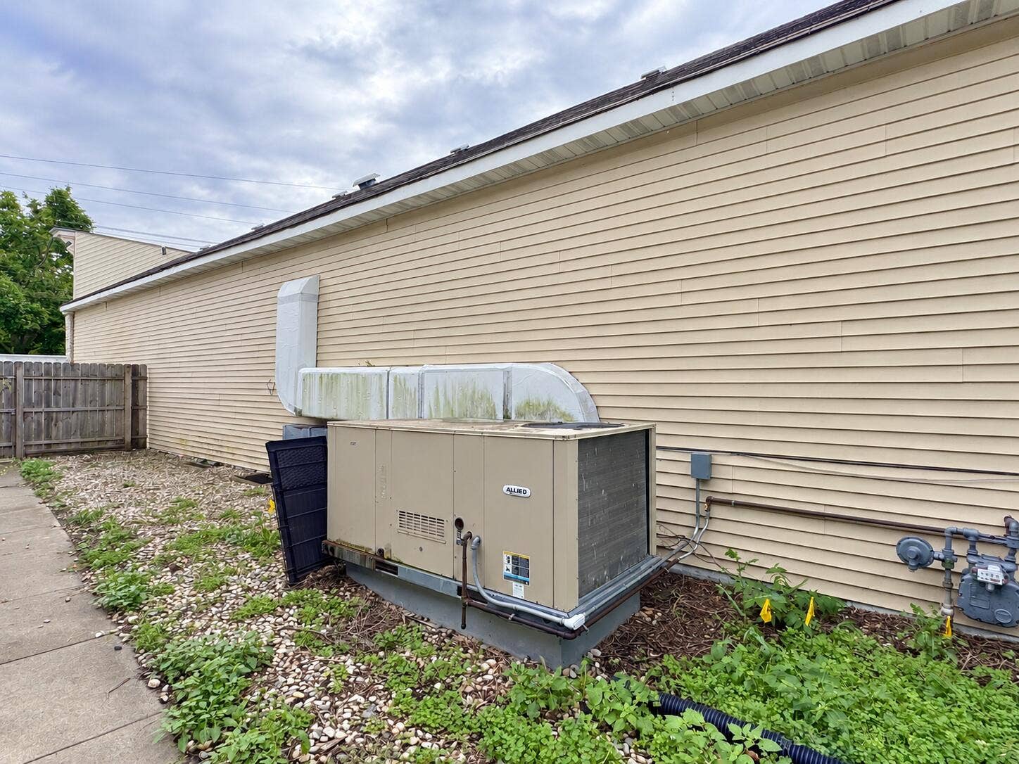 1950 Hart Street, Dyer, IN 46311 9b183c15-6b49-48dc-80fc-9bddc08a8169