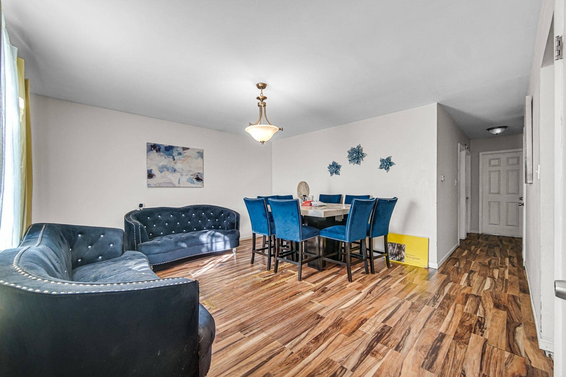 living_room_2_no_pad