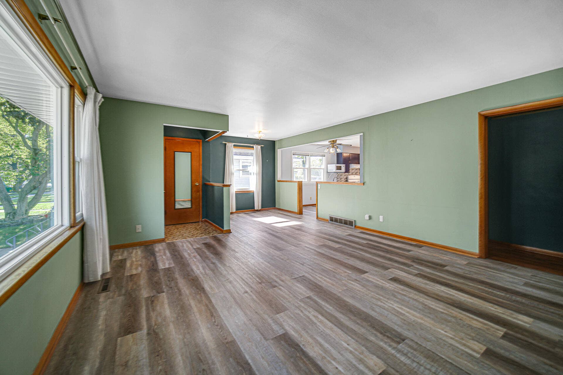 202 Timrick Drive, Munster, IN 46321 3.