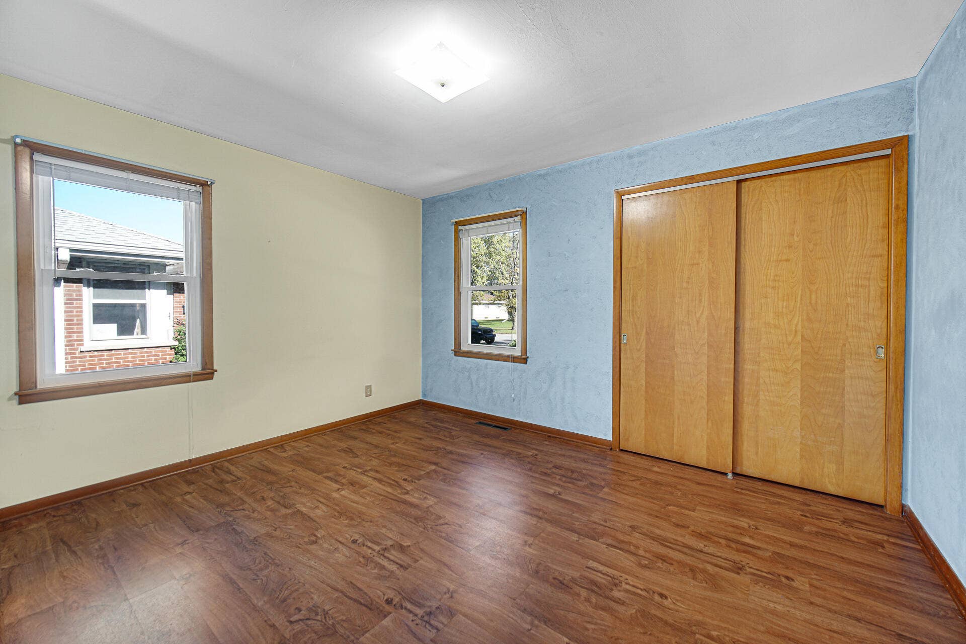 202 Timrick Drive, Munster, IN 46321 6.