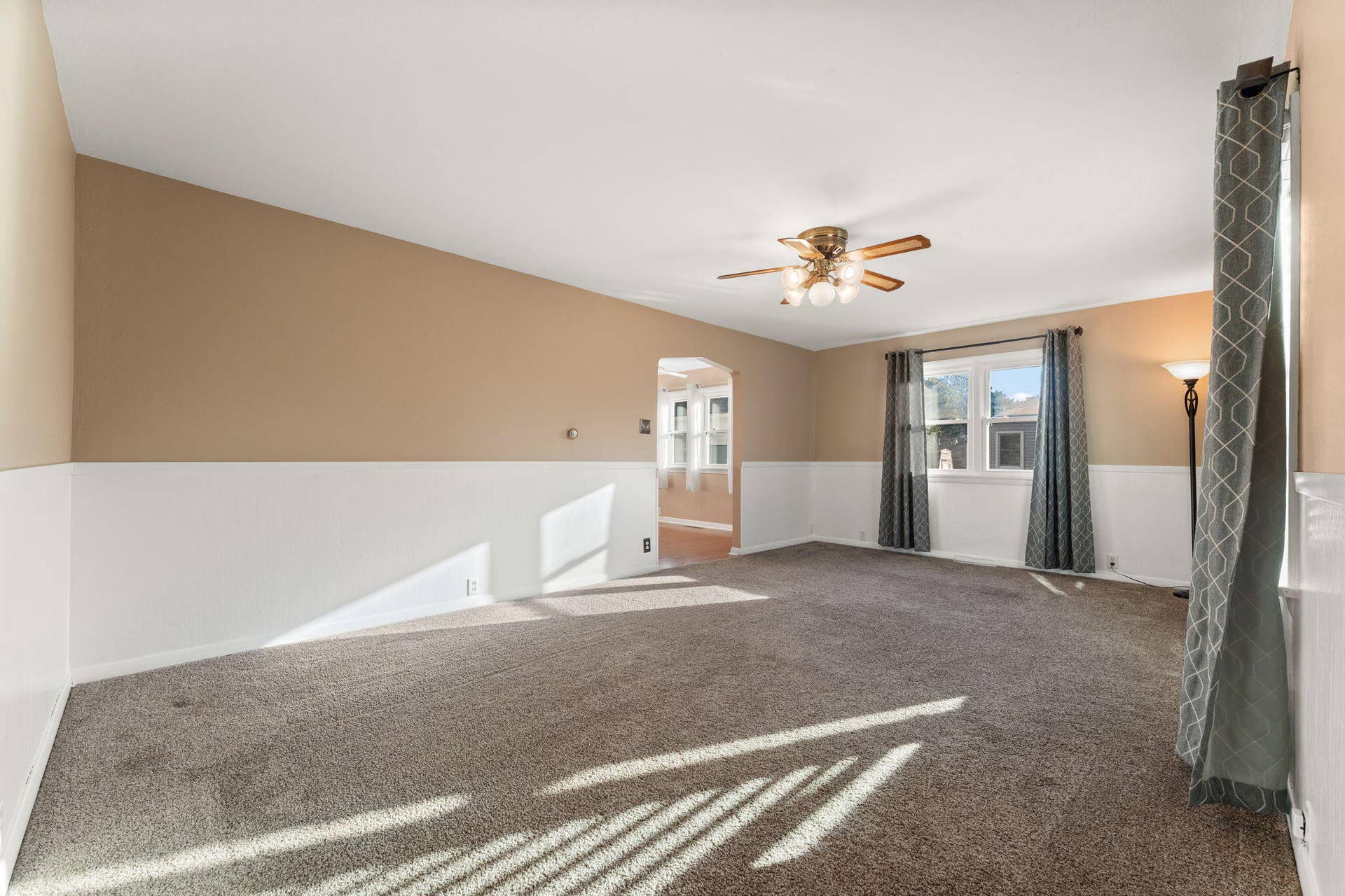 402 Daumer Road, Kouts, IN 46347 3-web-or-mls-DSC05374