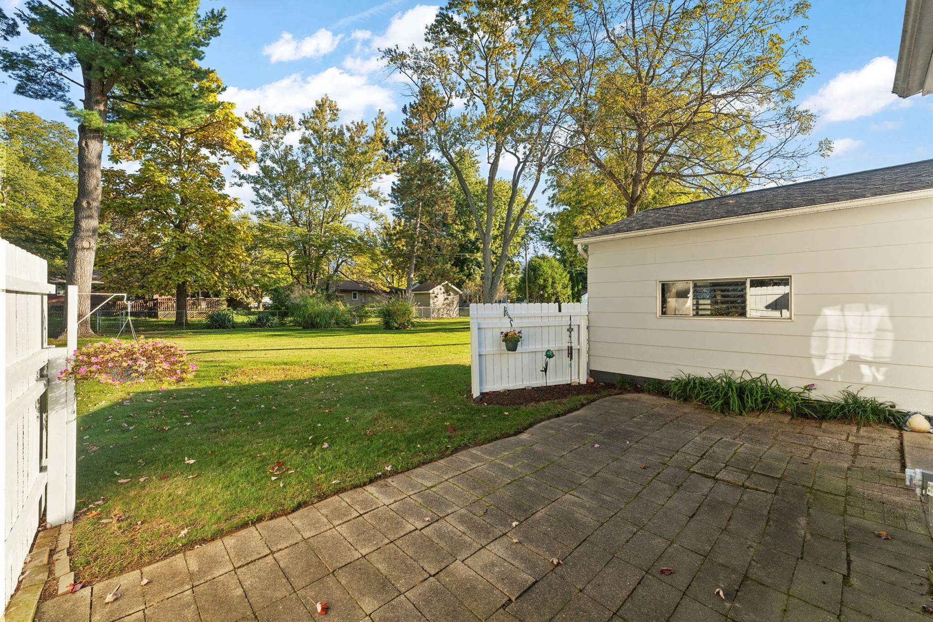 402 Daumer Road, Kouts, IN 46347 18-web-or-mls-DSC05432
