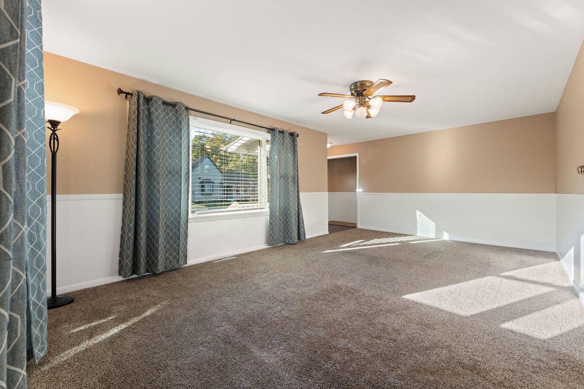 402 Daumer Road, Kouts, IN 46347 5-web-or-mls-DSC05384