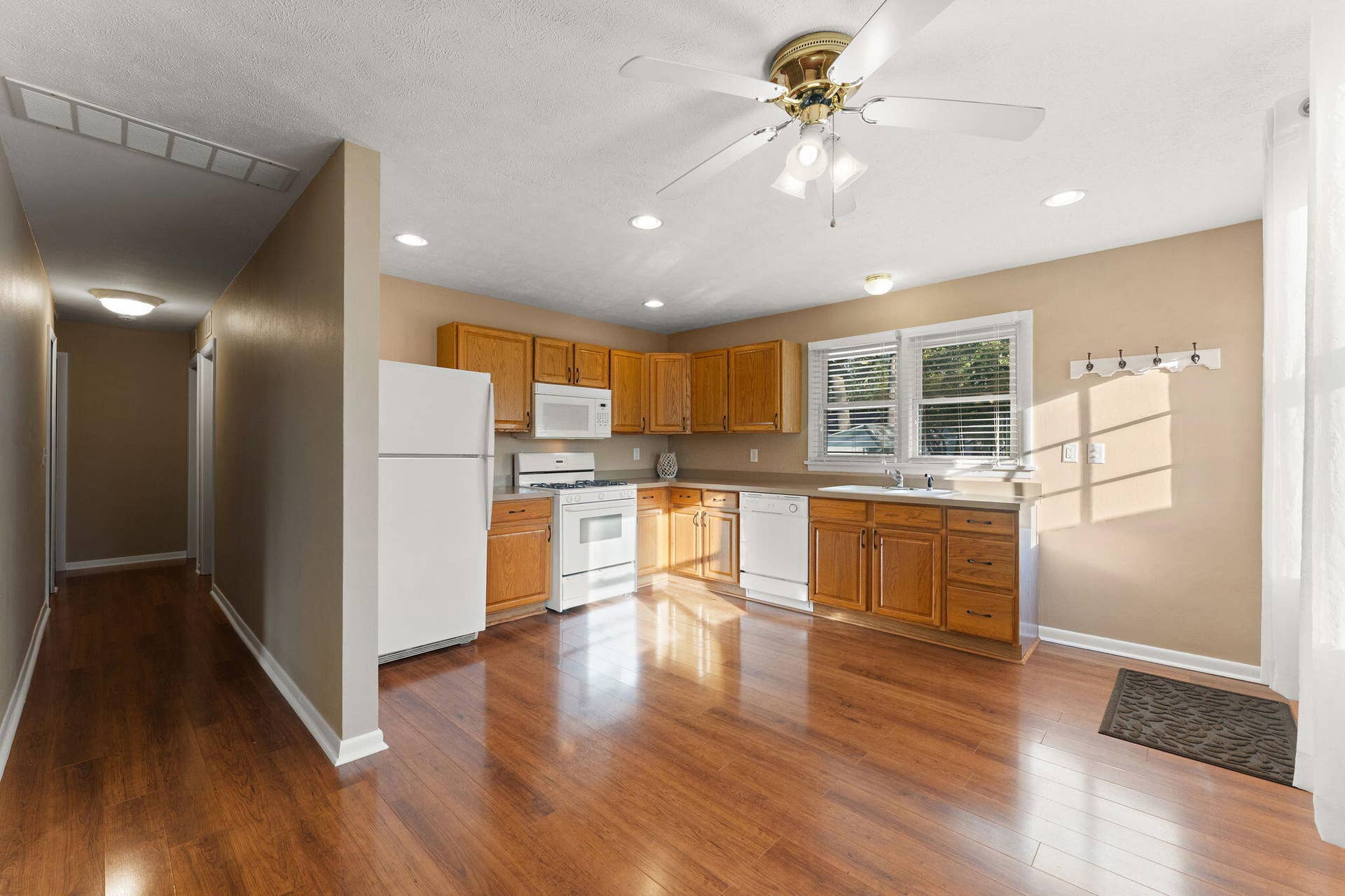 402 Daumer Road, Kouts, IN 46347 6-web-or-mls-DSC05389