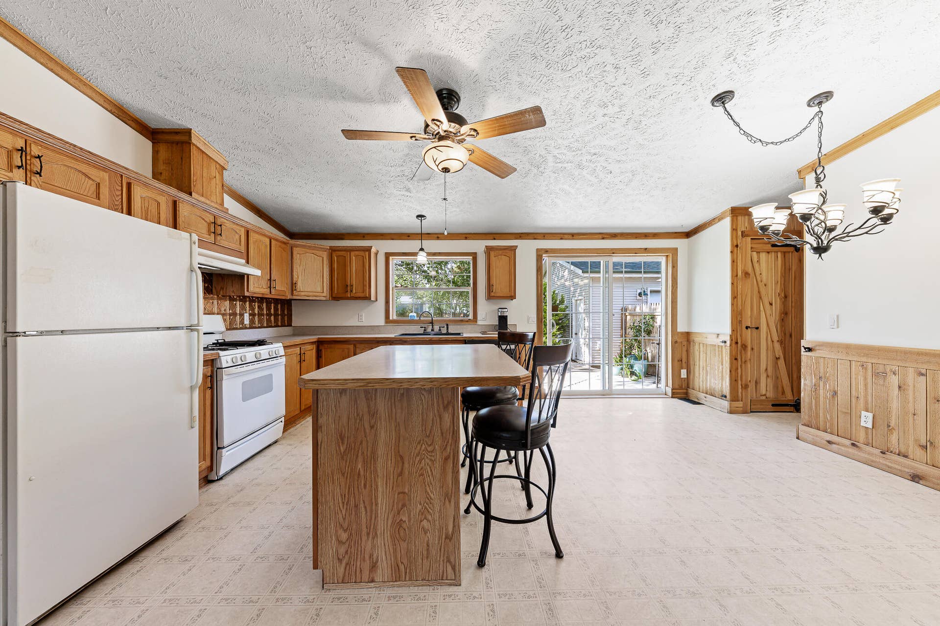 9416 W 142nd Ave (4 of 18)