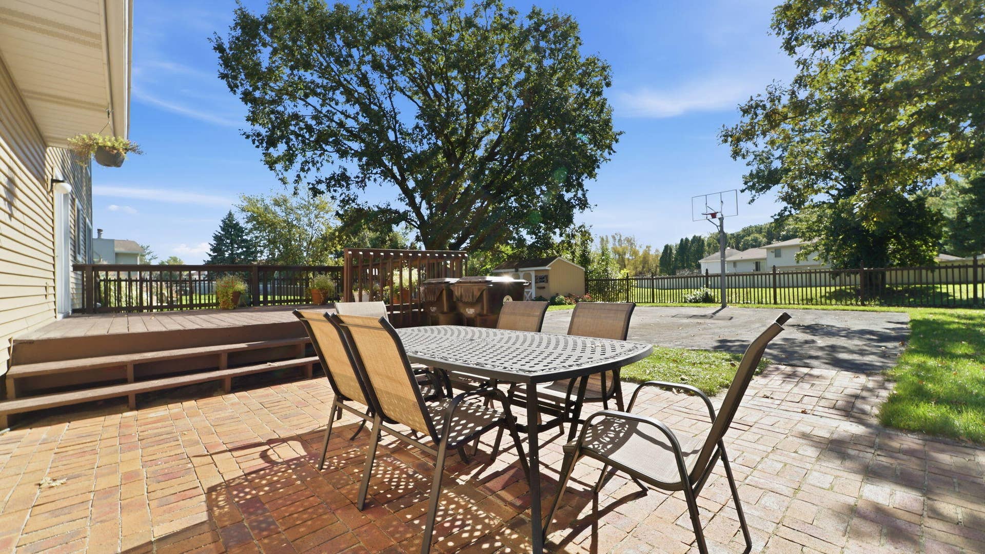 6579 86th Avenue, Crown Point, IN 46307 Back Deck & Patio