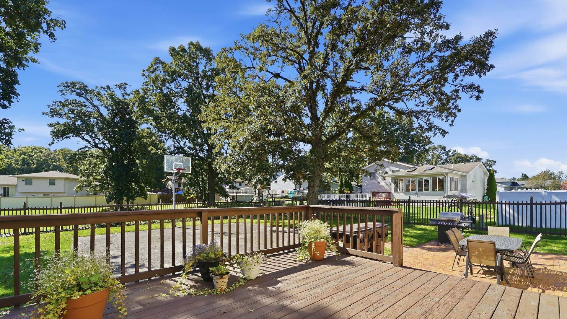 6579 86th Avenue, Crown Point, IN 46307 Back Deck & Patio
