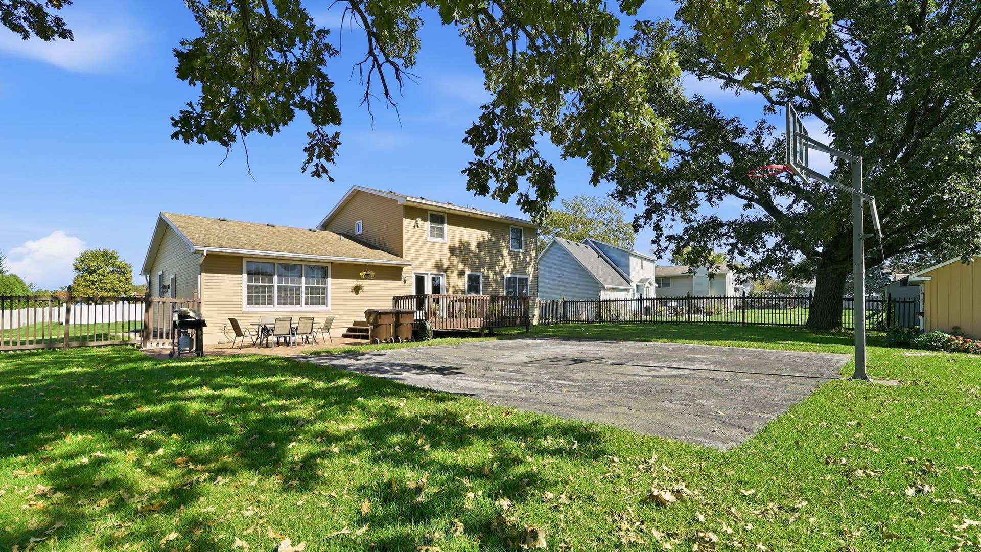 6579 86th Avenue, Crown Point, IN 46307 Back