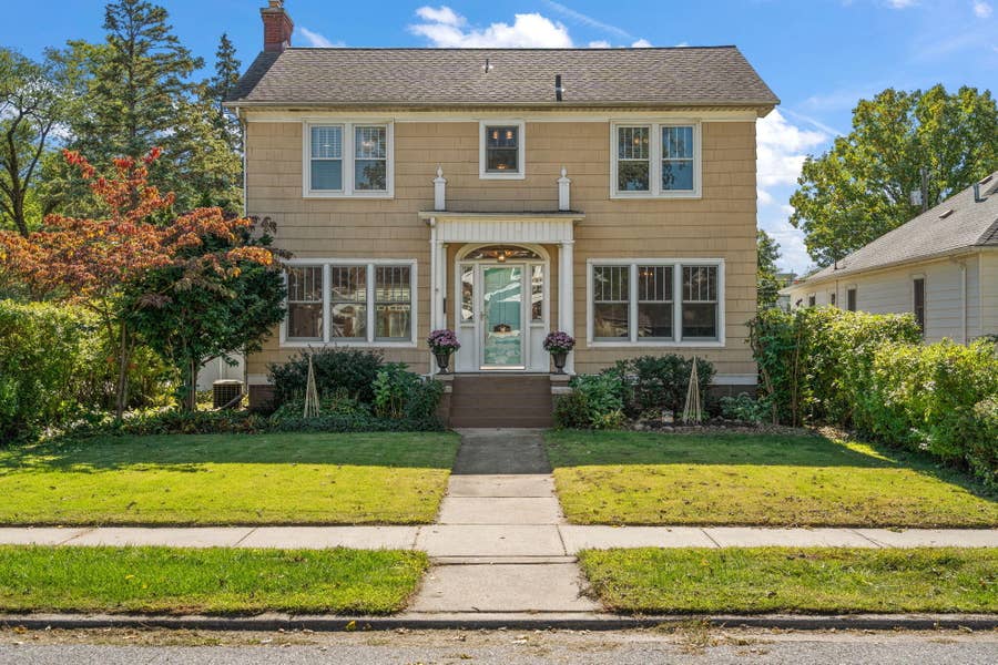 Property photo for 32 Lawndale Street, Hammond, IN