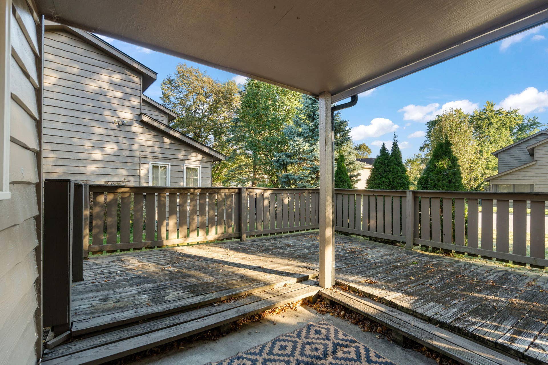1890 Azalea Court, Schererville, IN 46307 18-web-or-mls-DSC00868