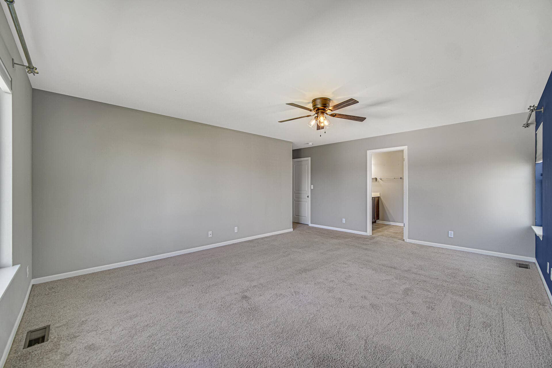1140 Hyde Park, Crown Point, IN 46307 DSC03158
