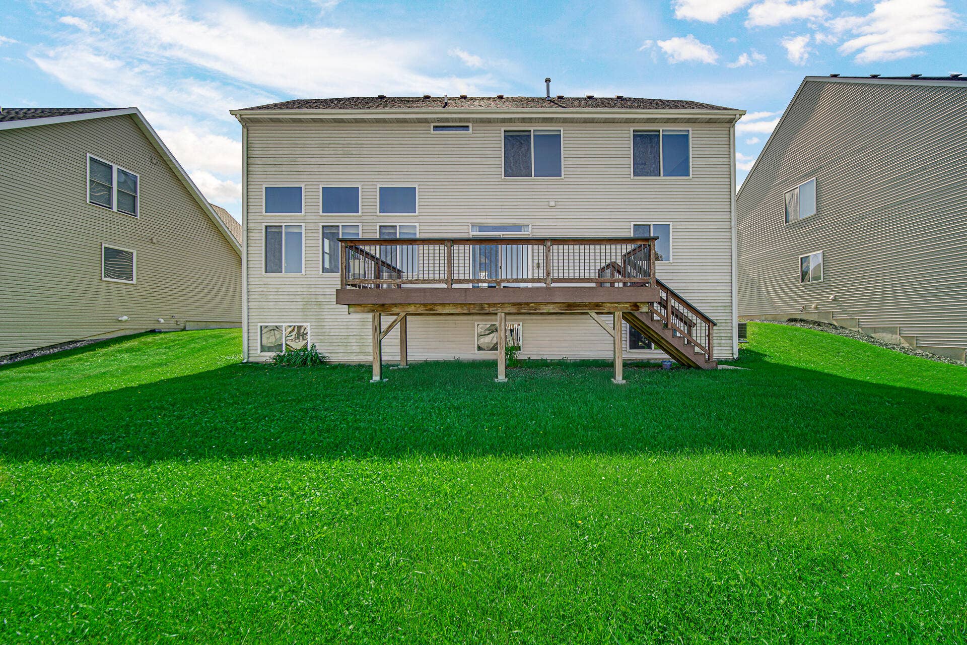 1140 Hyde Park, Crown Point, IN 46307 DSC03438