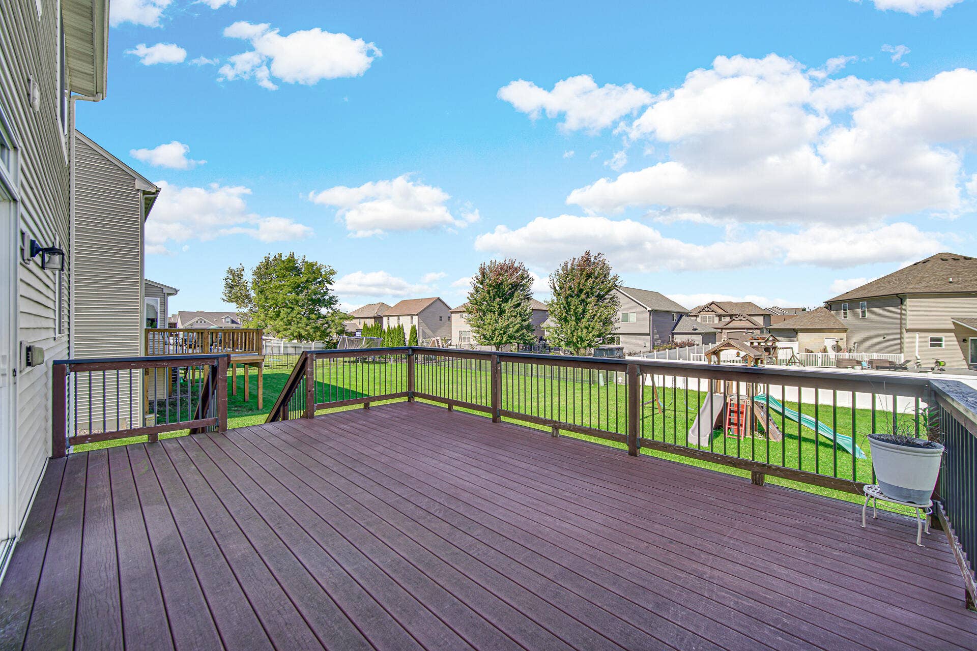 1140 Hyde Park, Crown Point, IN 46307 DSC03423