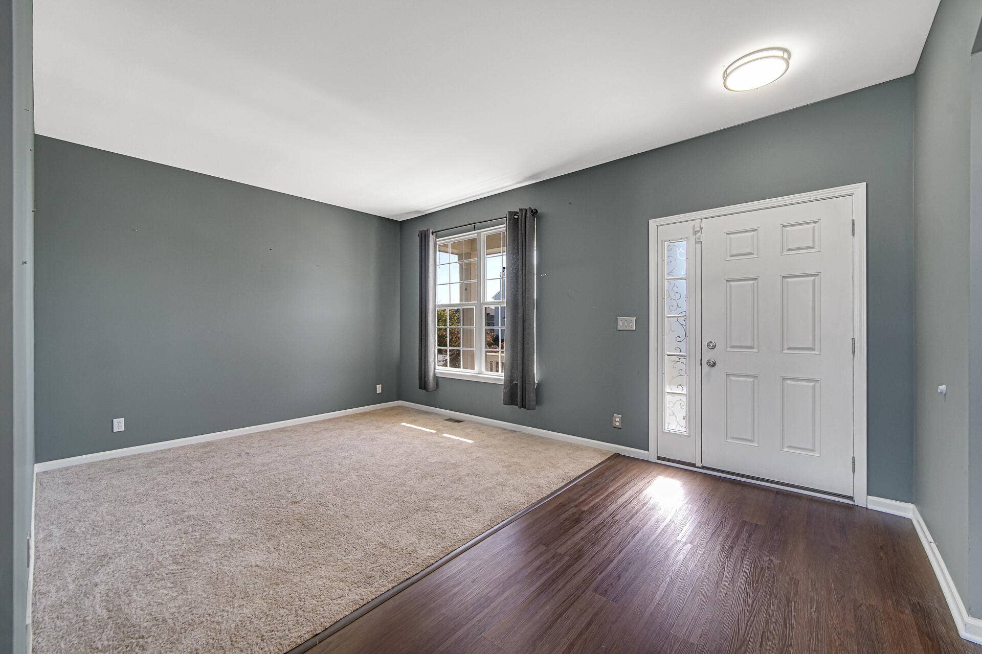 1140 Hyde Park, Crown Point, IN 46307 DSC03358
