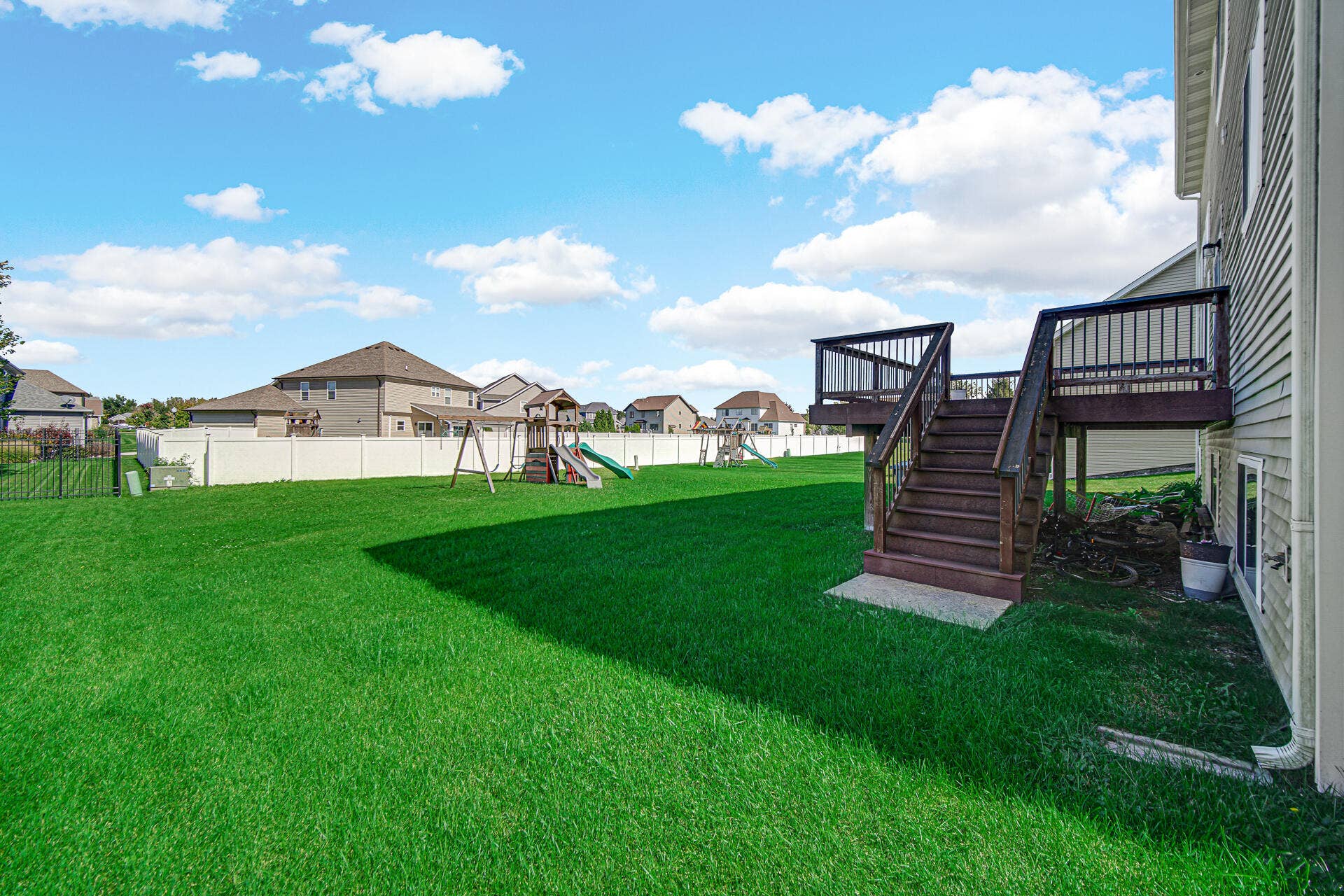 1140 Hyde Park, Crown Point, IN 46307 DSC03433