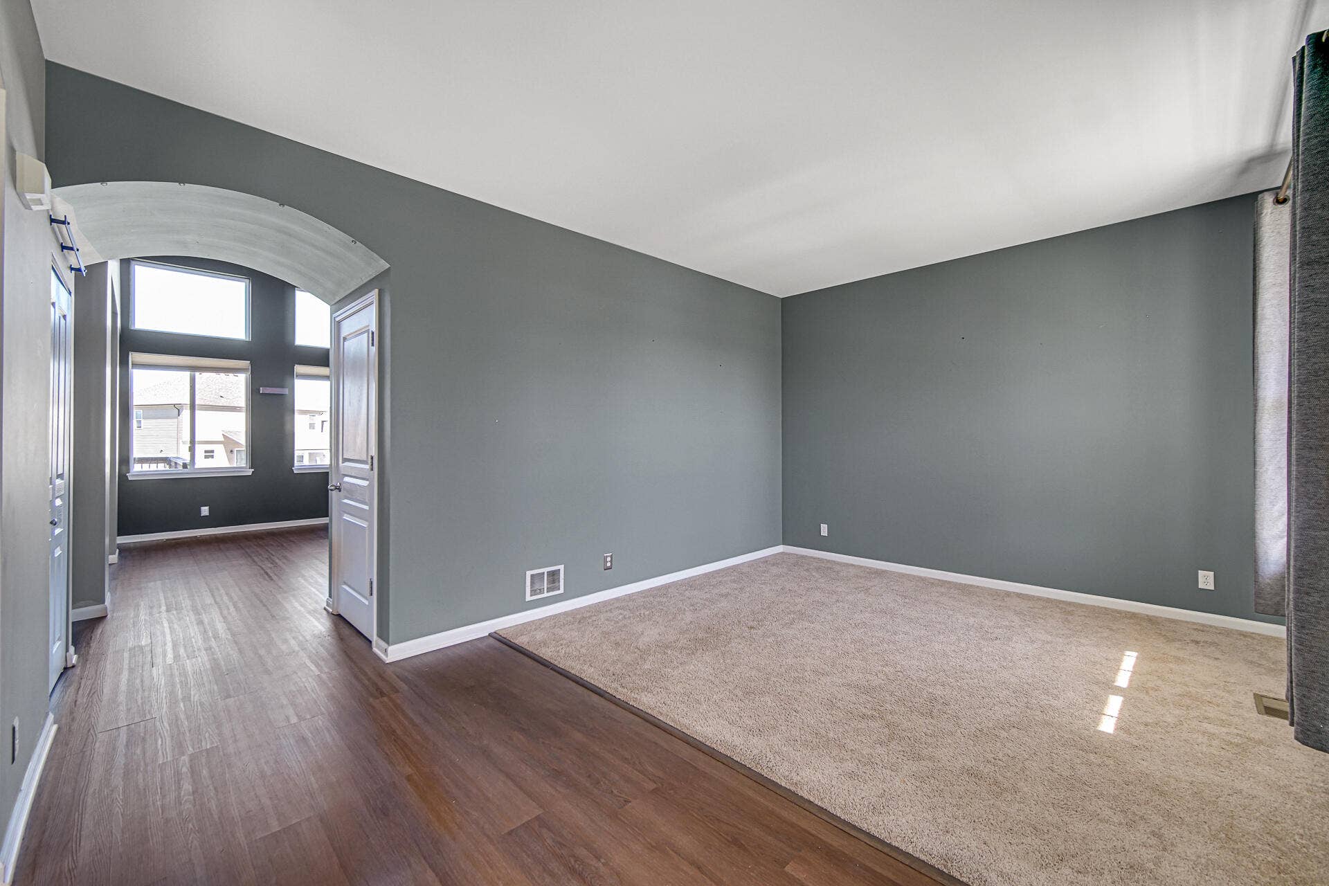 1140 Hyde Park, Crown Point, IN 46307 DSC03338