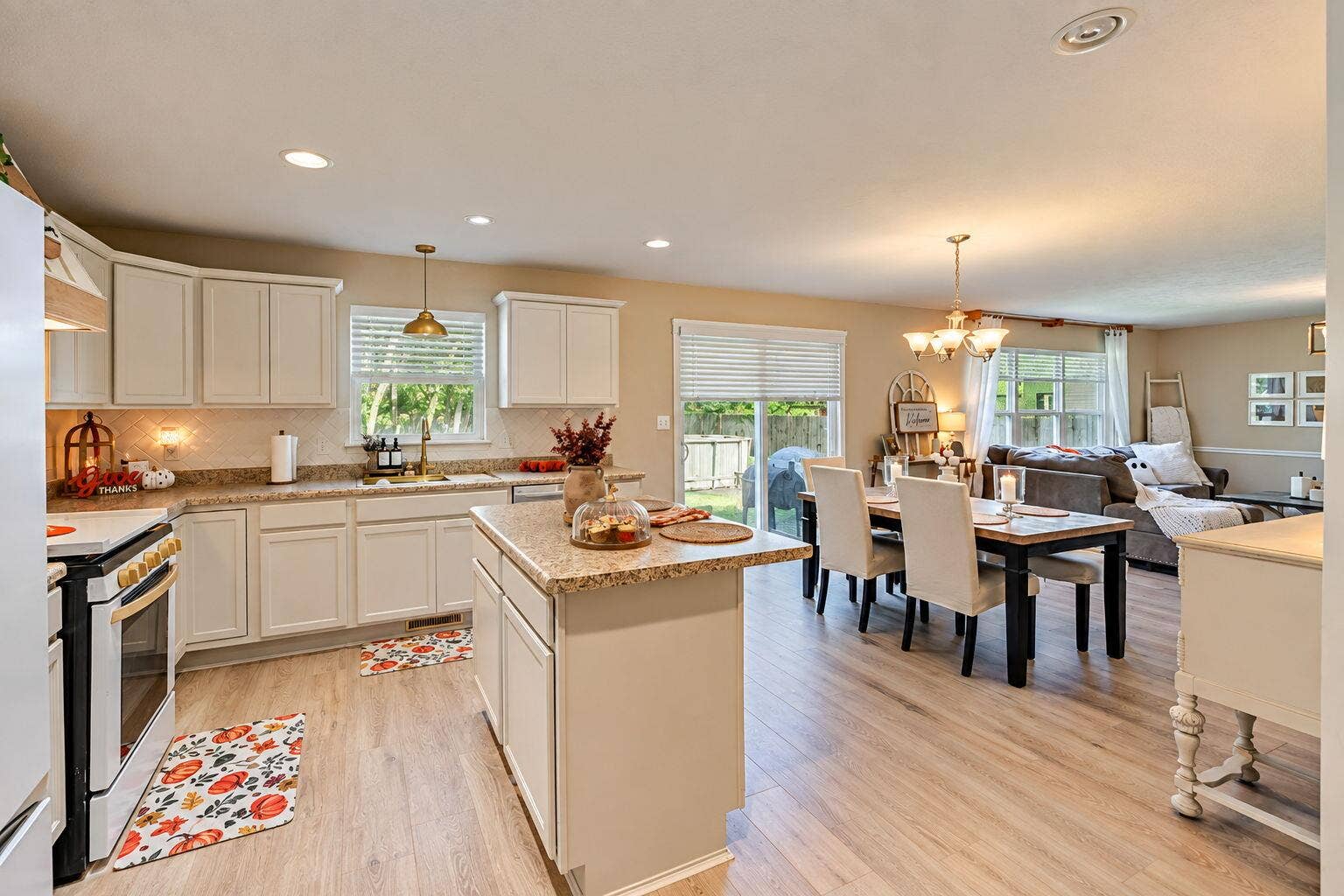 28-web-or-mls-SON08058-HDR