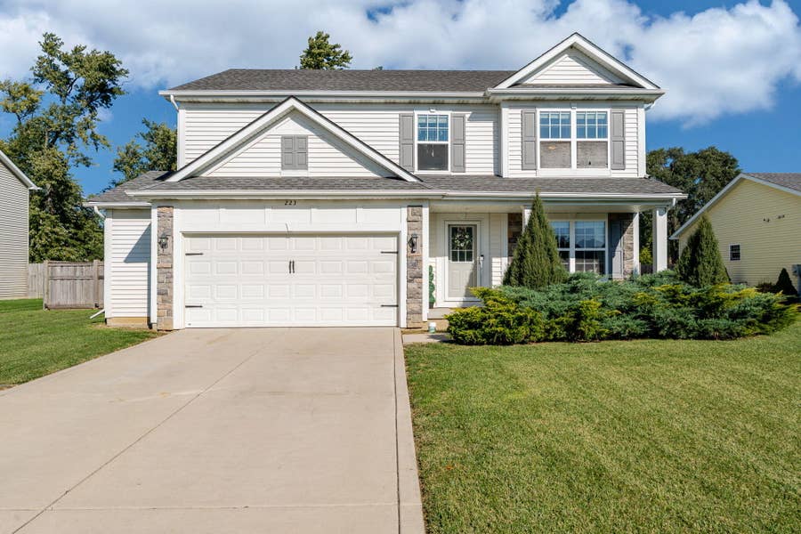 Property photo for 223 Fairchild Drive, Burns Harbor, IN