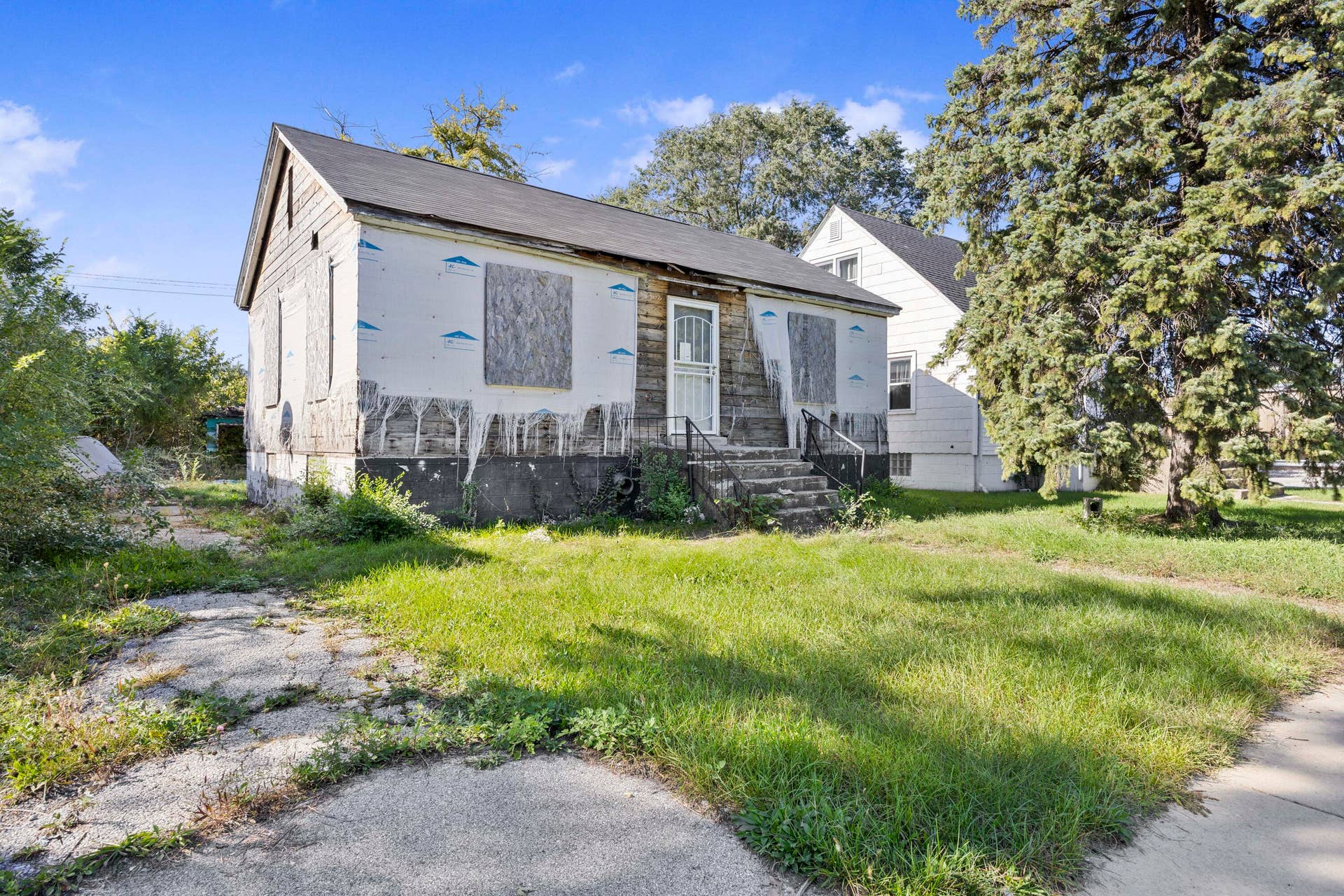 322 Clark Road, Gary, IN 46406 FU4A0343