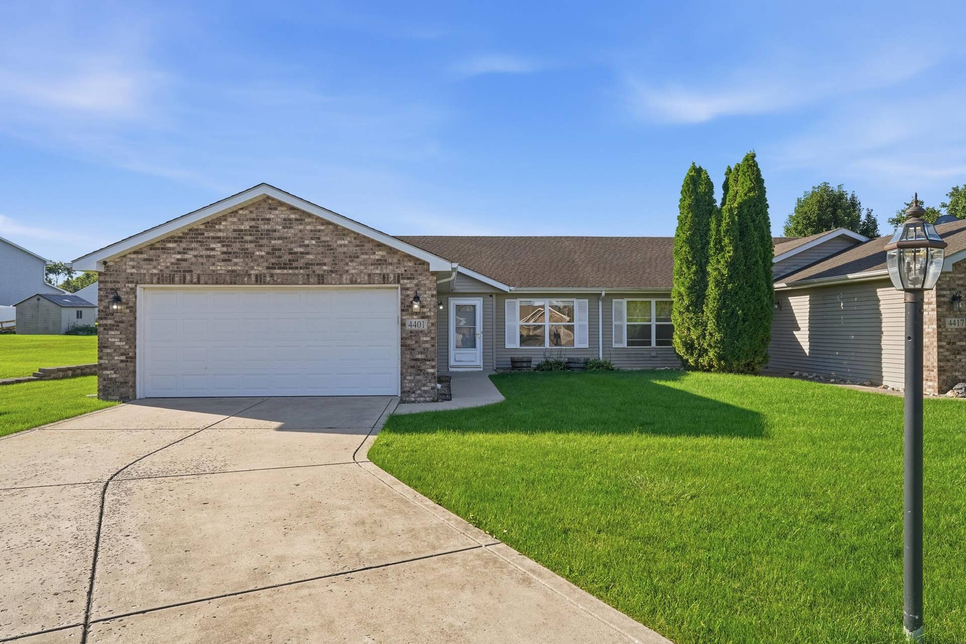4401 73rd Court, Merrillville, IN 46410 dsc08321