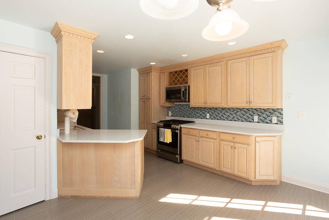 214 Farmwood Lane, La Porte, IN 46350 71web