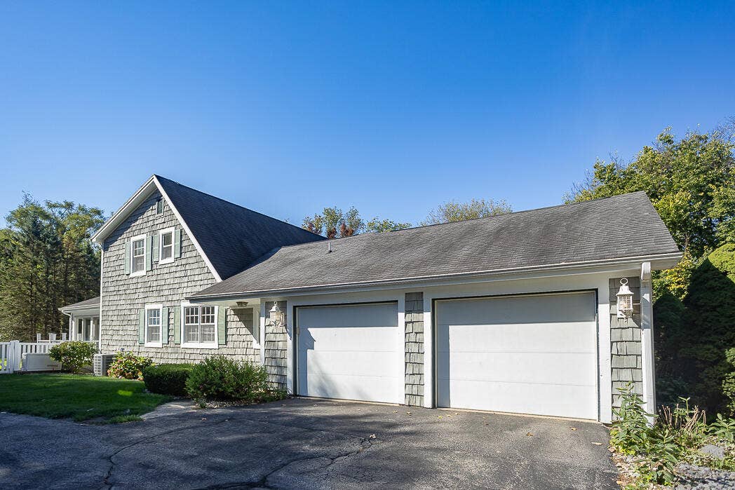214 Farmwood Lane, La Porte, IN 46350 108web