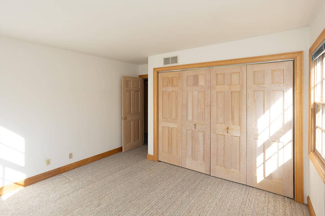 214 Farmwood Lane, La Porte, IN 46350 79web