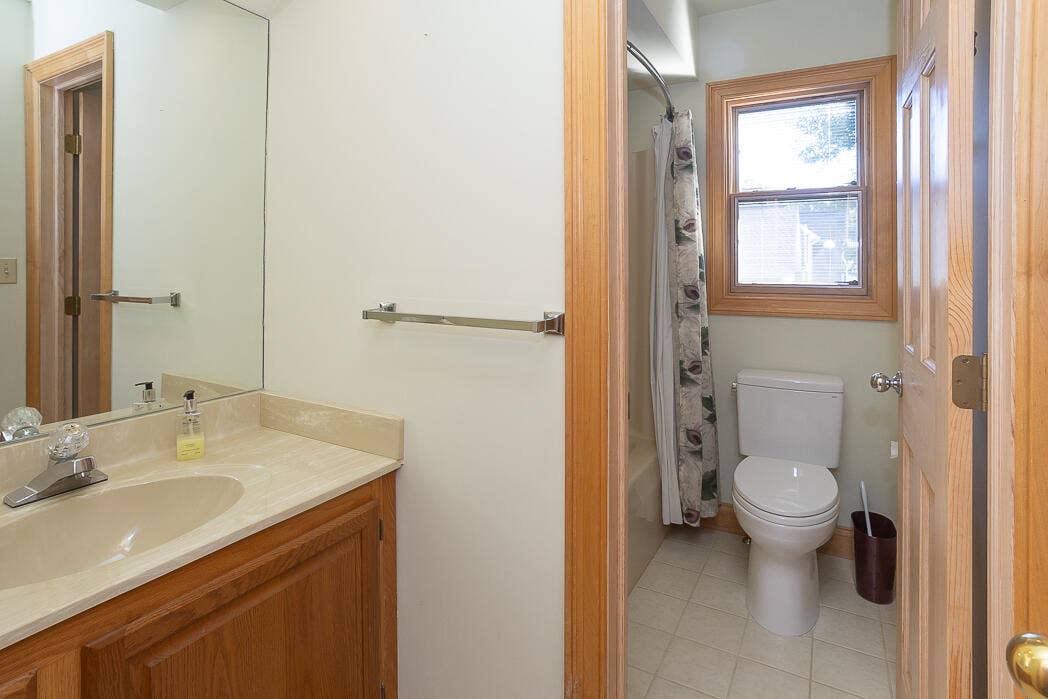 214 Farmwood Lane, La Porte, IN 46350 81web