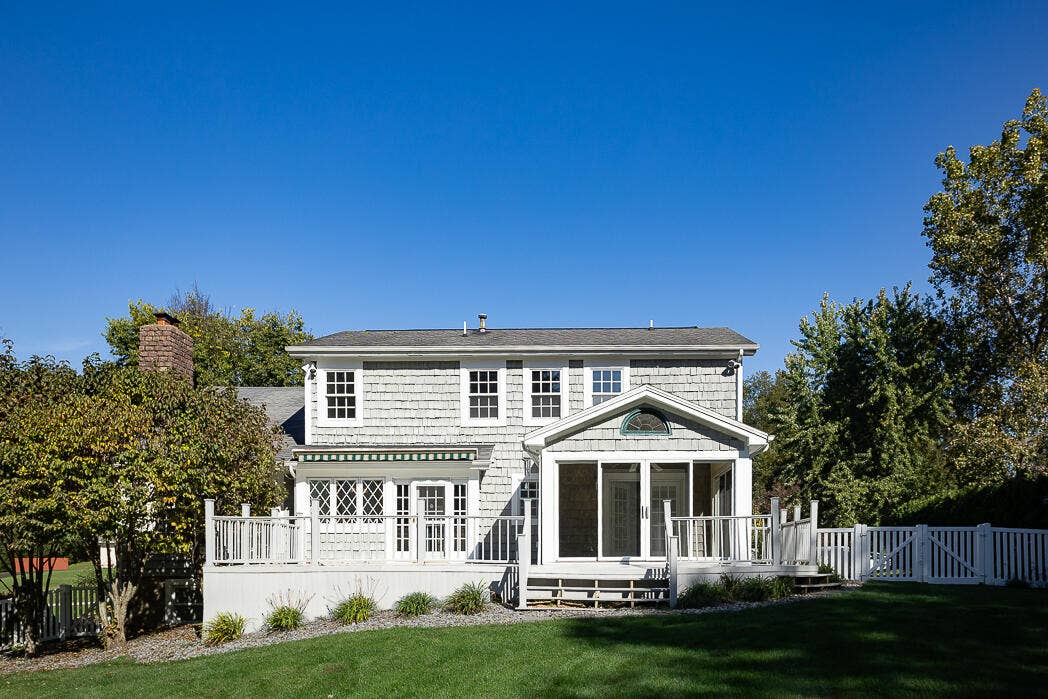214 Farmwood Lane, La Porte, IN 46350 111web