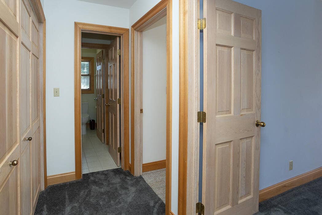 214 Farmwood Lane, La Porte, IN 46350 77web