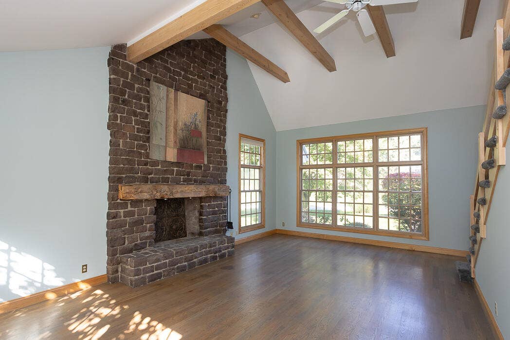 214 Farmwood Lane, La Porte, IN 46350 70web