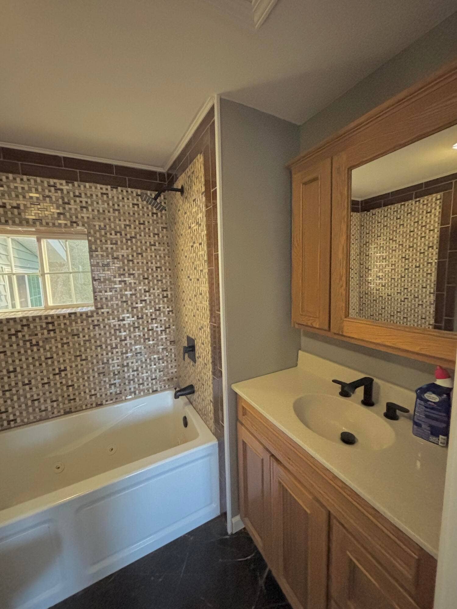 FULL BATH