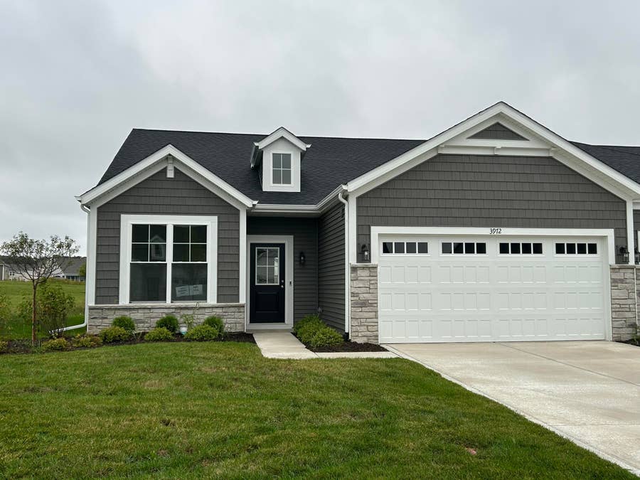 Property photo for 3972 Reflection Place, Valparaiso, IN