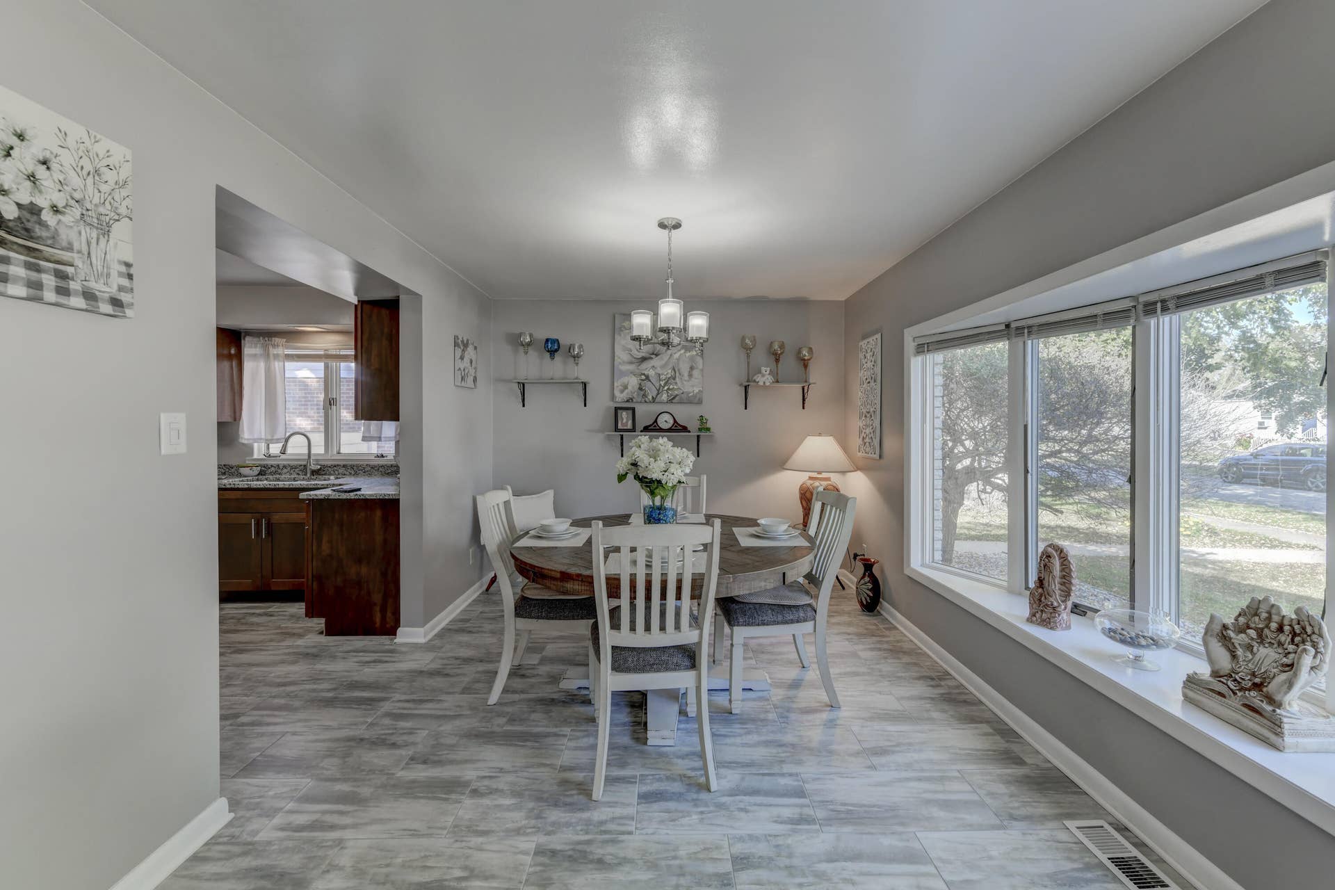 7236 Northcote Complete-13