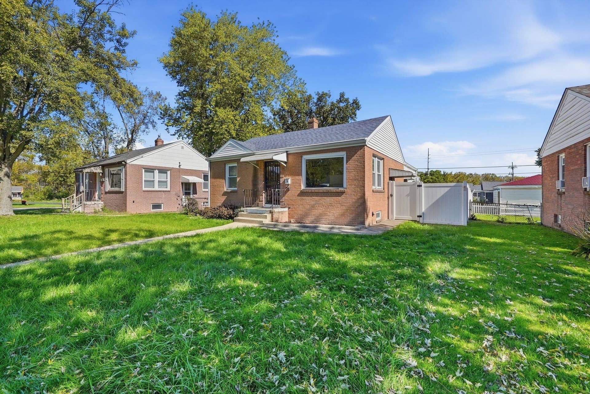 341 California Street, Hobart, IN 46342 2_DSC05594