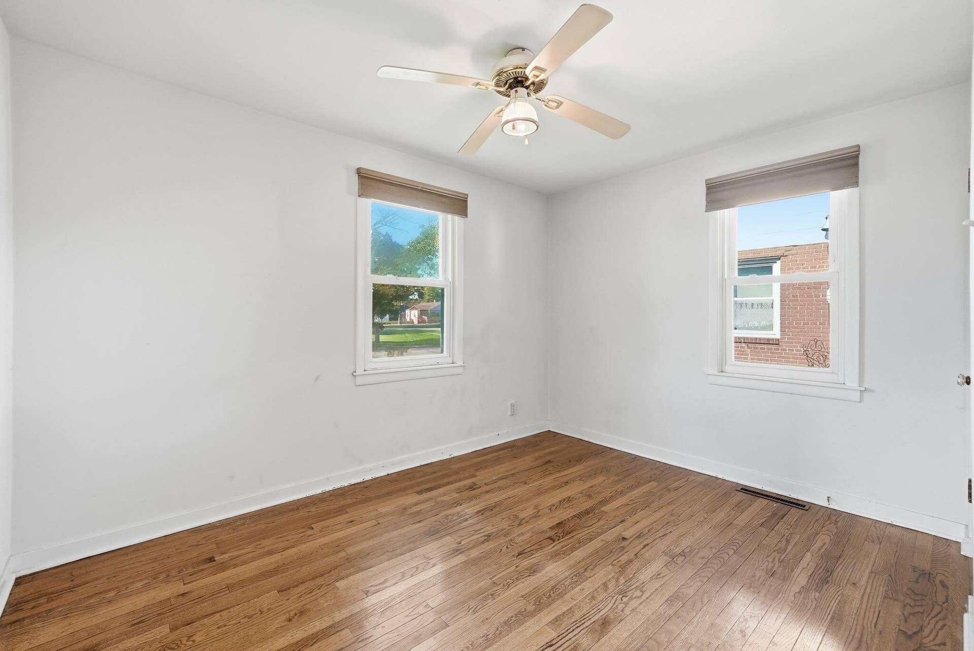 341 California Street, Hobart, IN 46342 12_DSC05619
