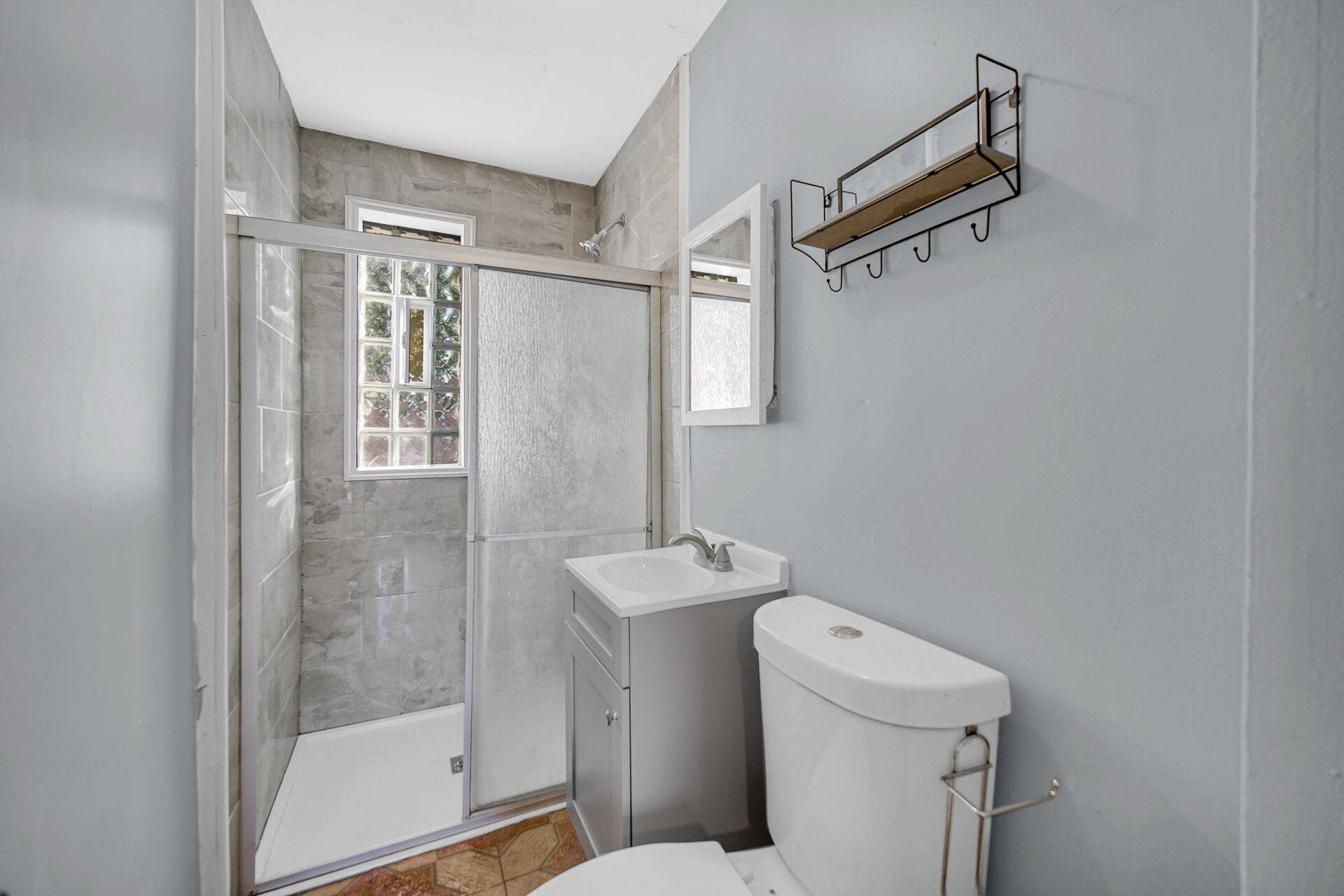 4011 Euclid Avenue, East Chicago, IN 46312 DSC06993