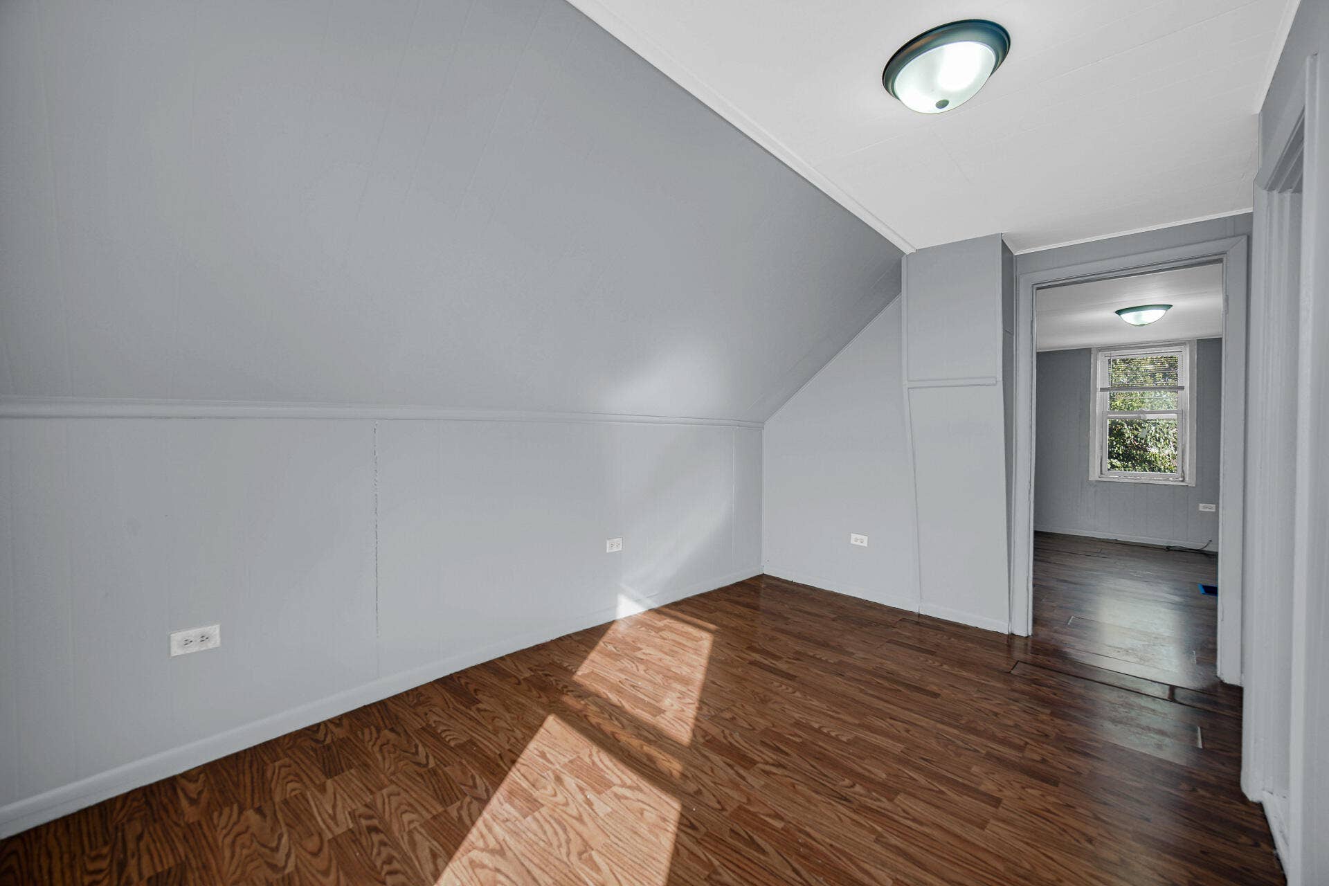 4011 Euclid Avenue, East Chicago, IN 46312 DSC07008