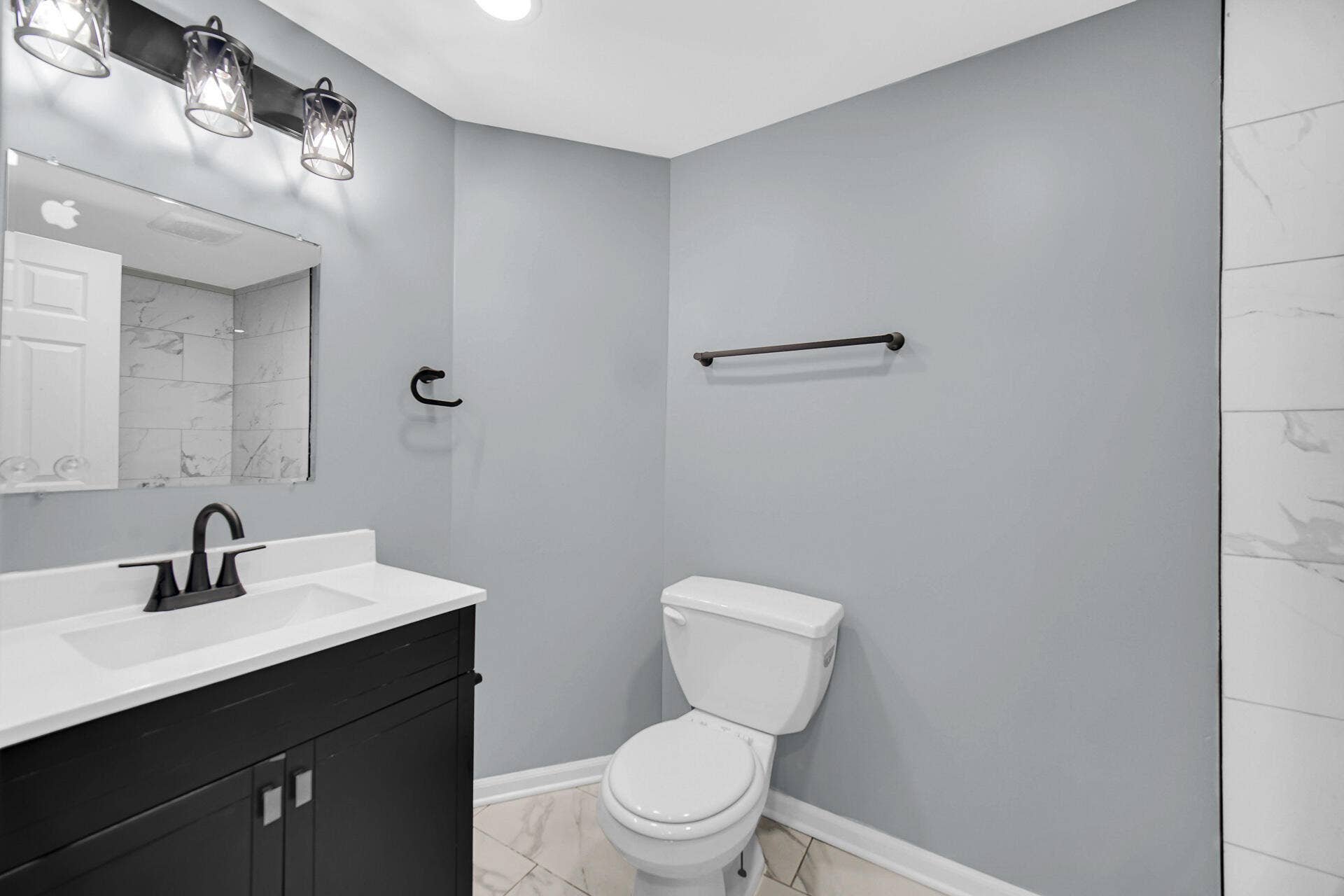 4011 Euclid Avenue, East Chicago, IN 46312 DSC07063