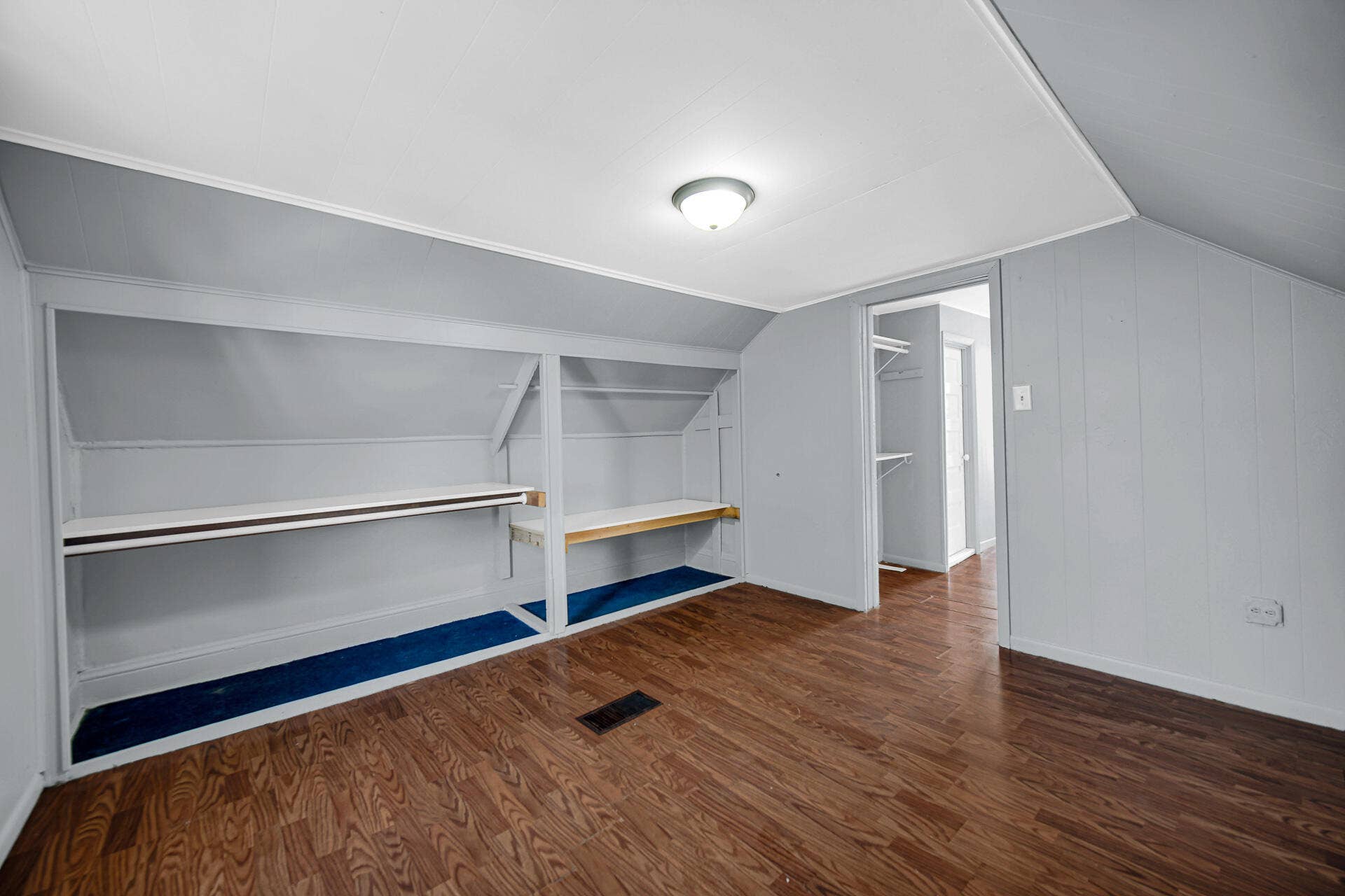 4011 Euclid Avenue, East Chicago, IN 46312 DSC07023