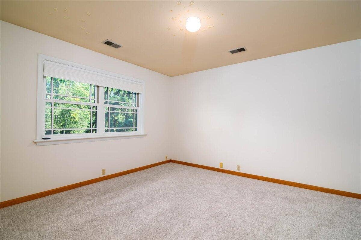 27-1355 Cypress Creek Ct-27
