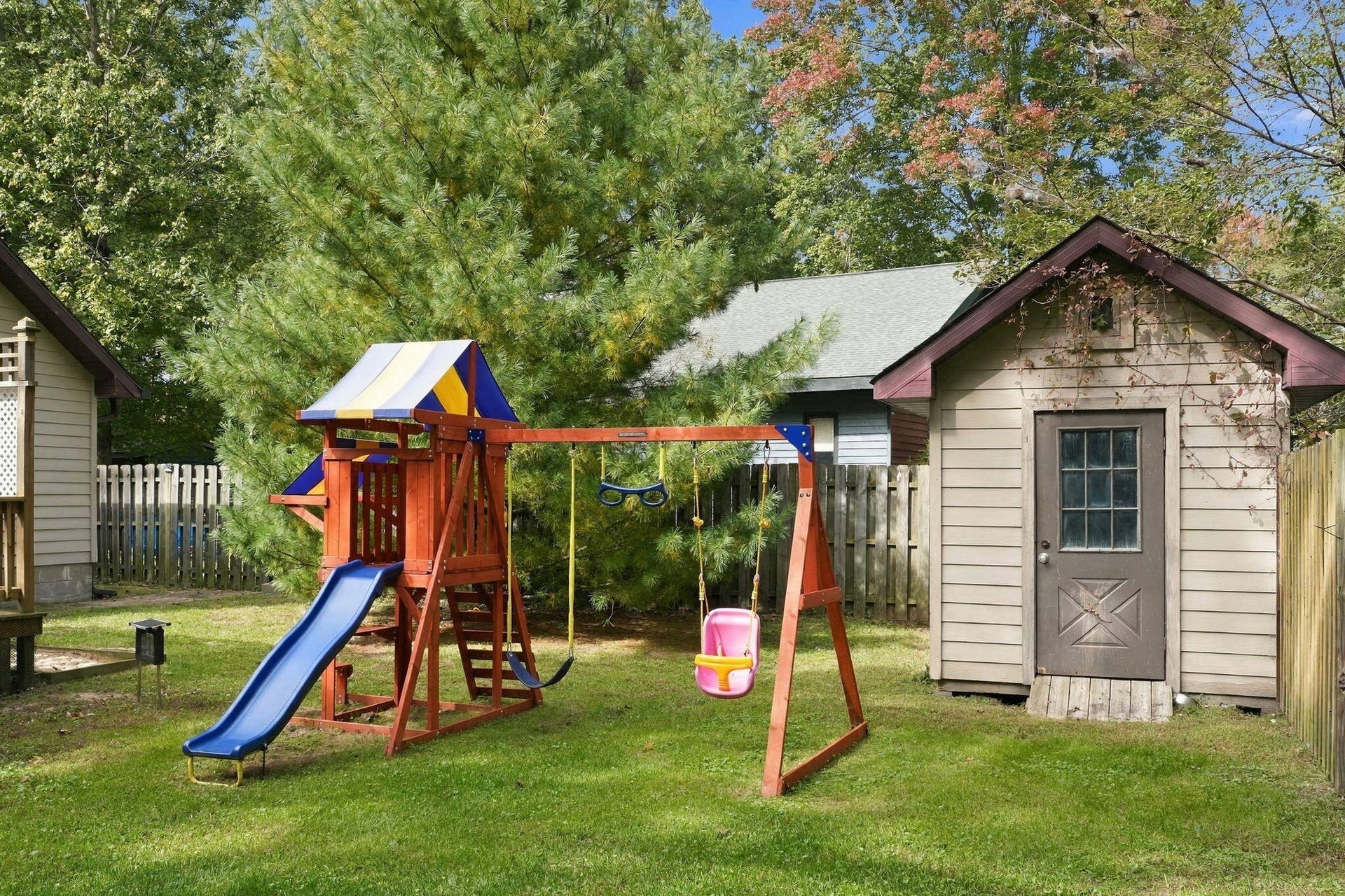 140 Oxford Avenue, Beverly Shores, IN 46301 38-web-or-mls-38-140 Oxford _